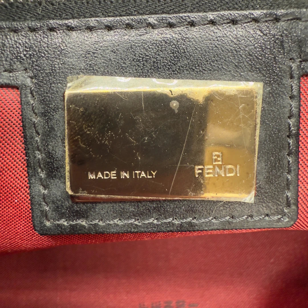 Fendi handbag Mamma Baguette red