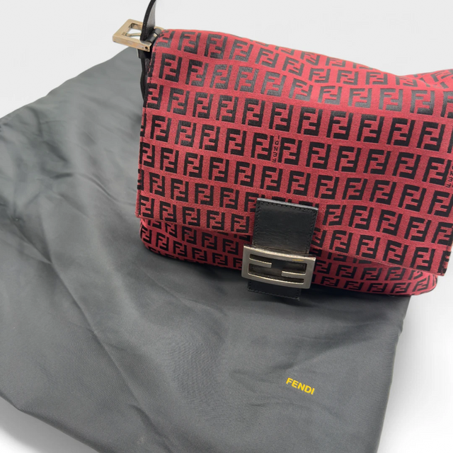 Fendi handbag Mamma Baguette red