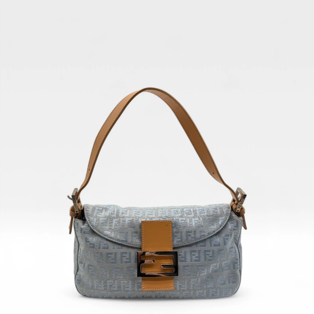 Fendi Handtasche Mamma Baguette mini babyblau
