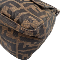 Fendi Schultertasche Mamma Baguette