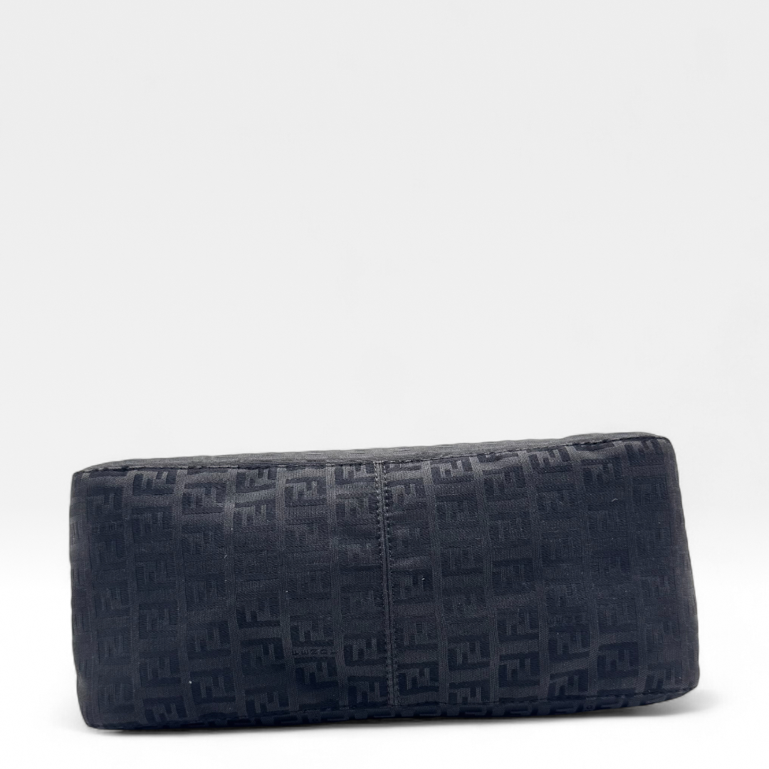 Fendi Schultertasche Mamma Baguette