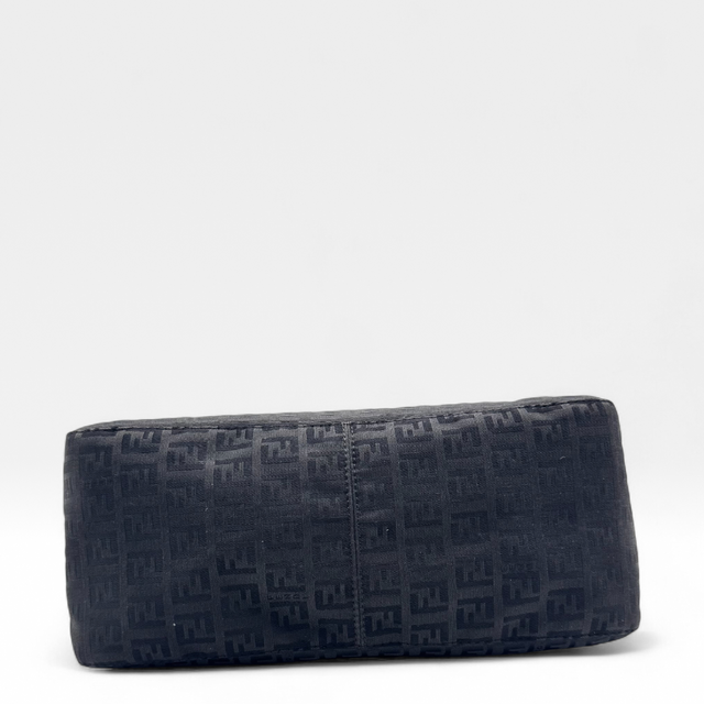 Fendi Schultertasche Mamma Baguette