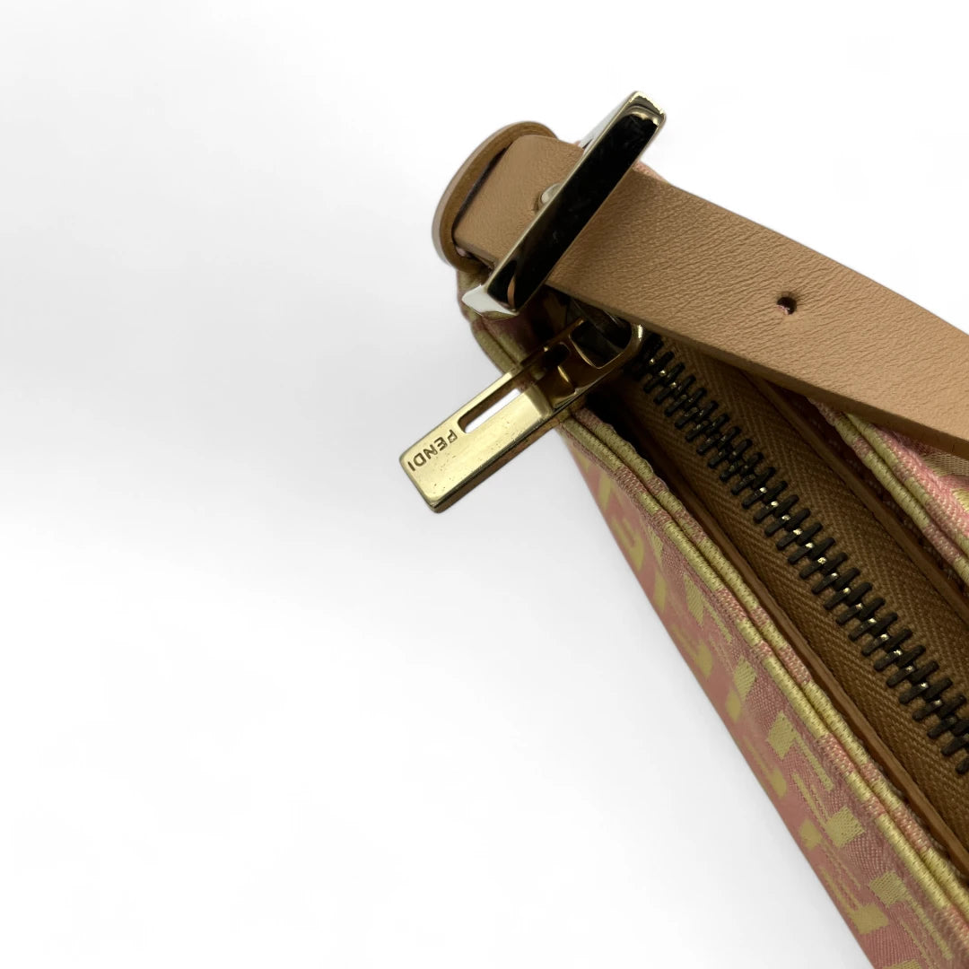 Fendi handbag / pochette in zucchino pattern pink
