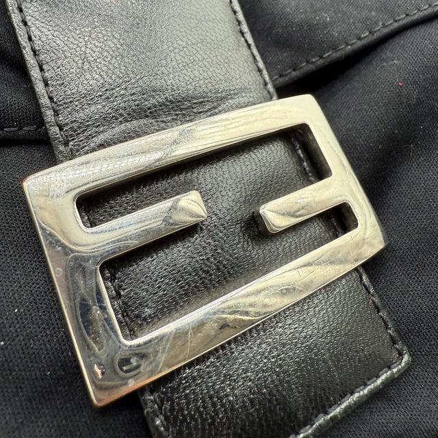 Fendi Handtasche Mamma Baguette