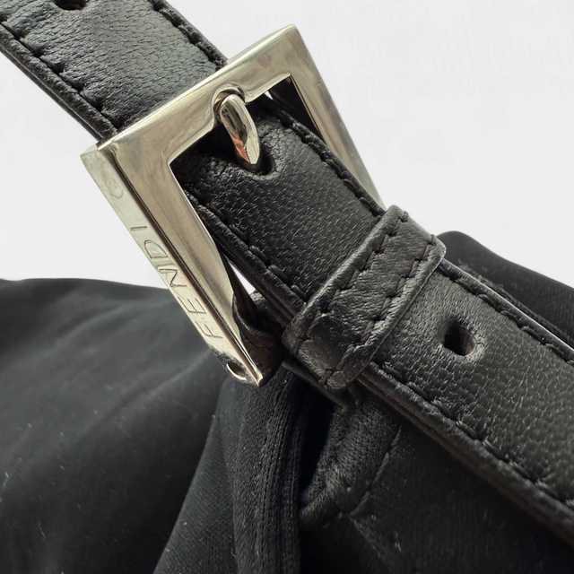 Fendi Handtasche Mamma Baguette