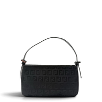 Fendi Pochette Baguette schwarz