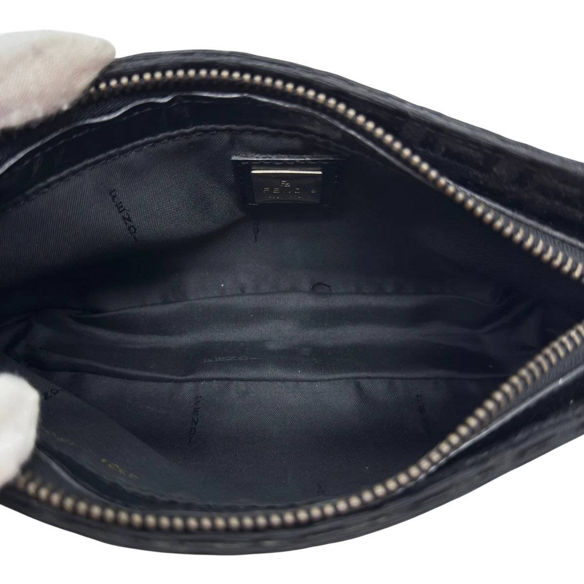 Fendi Pochette Baguette schwarz