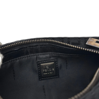 Fendi Pochette Baguette schwarz