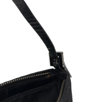 Fendi Pochette Baguette schwarz