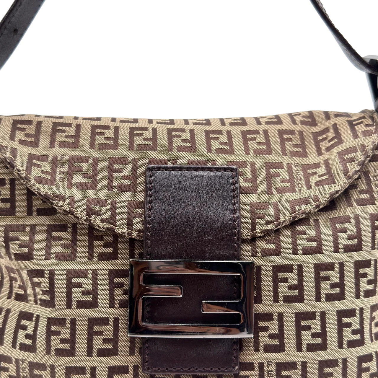 Fendi Schultertasche Baguette Double Flap