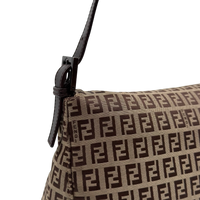 Fendi Schultertasche Baguette Double Flap