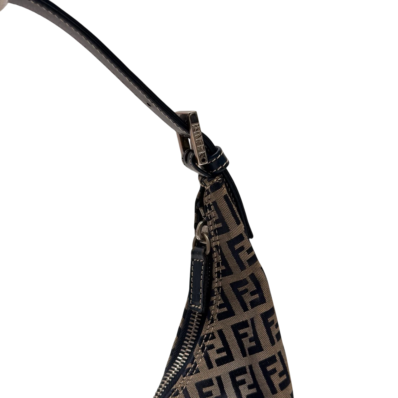 Fendi Schultertasche Croissant