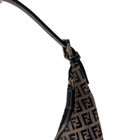 Fendi Schultertasche Croissant