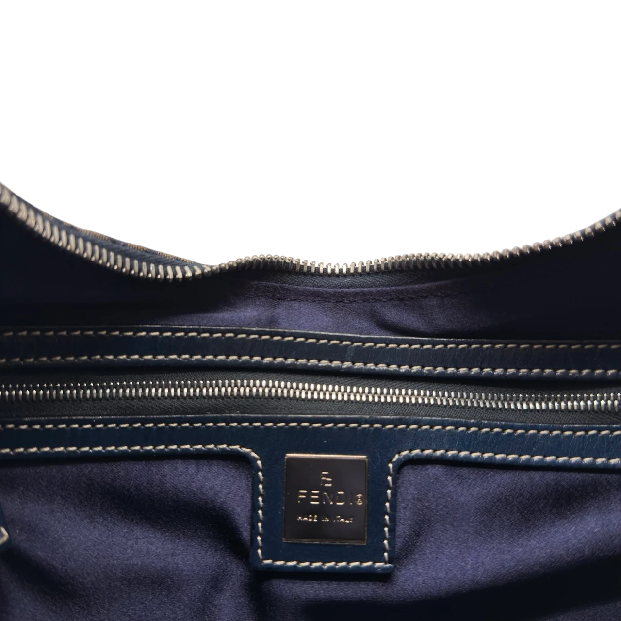Fendi Schultertasche Croissant