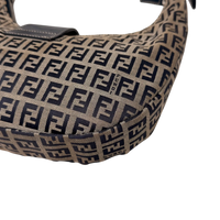 Fendi Schultertasche Croissant