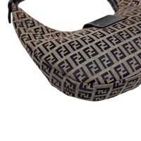 Fendi Schultertasche Croissant