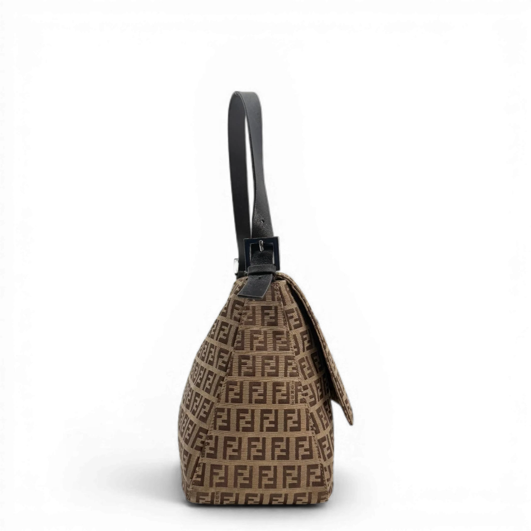 Fendi Schultertasche Mamma Baguette