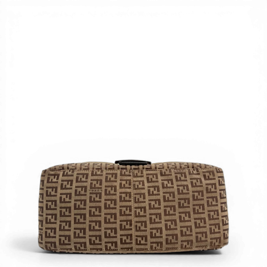 Fendi Schultertasche Mamma Baguette