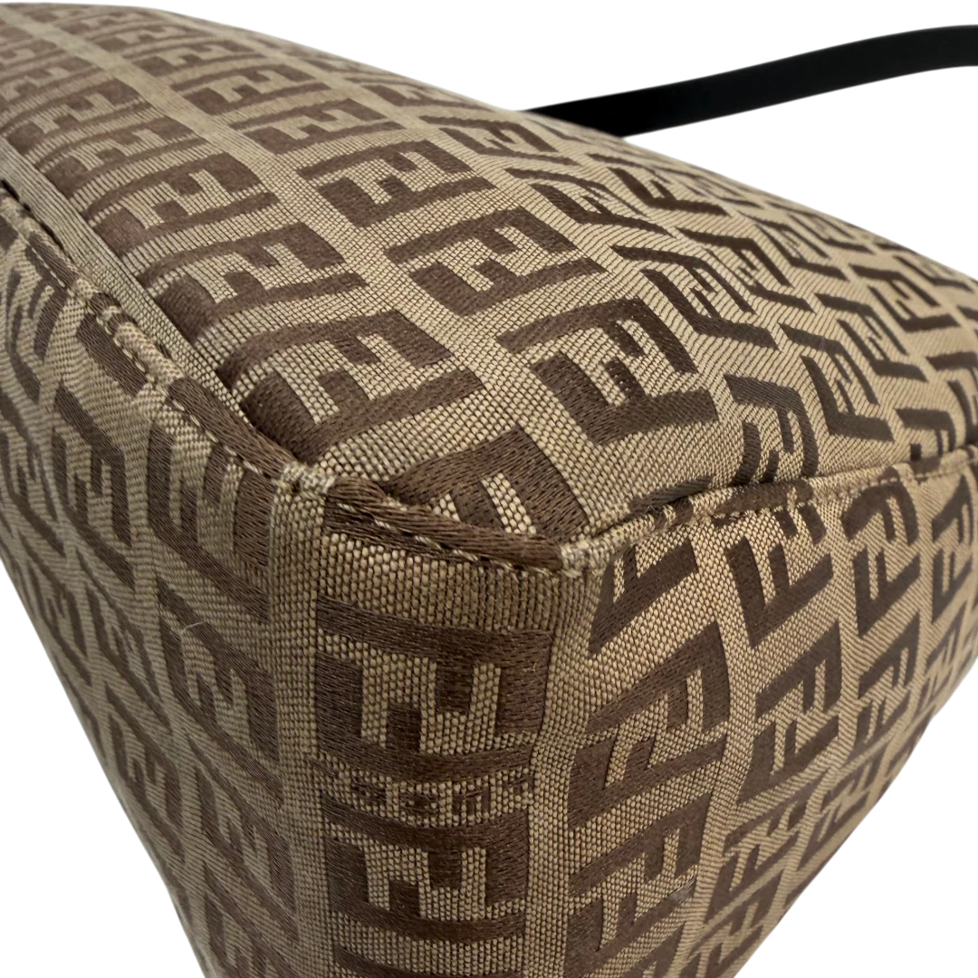 Fendi Schultertasche Mamma Baguette