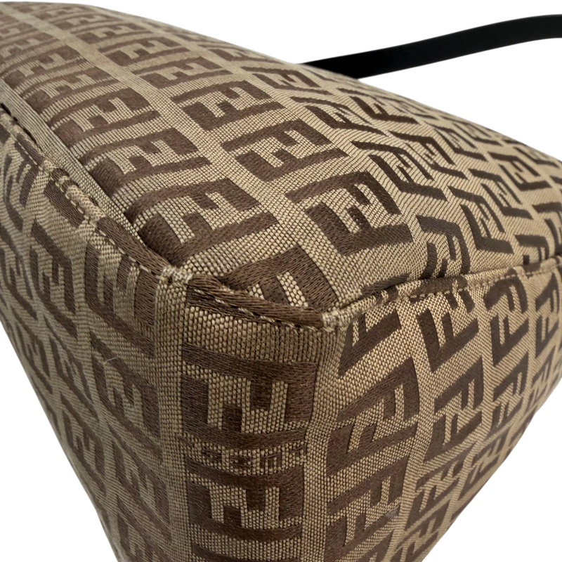 Fendi Mamma Baguette Shoulder Bag