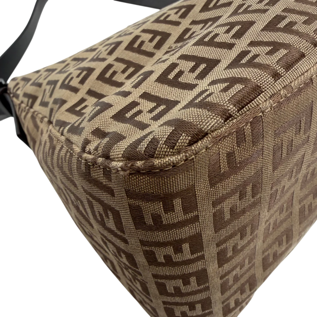Fendi Schultertasche Mamma Baguette
