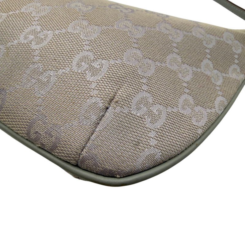 Gucci Pochette Croissant