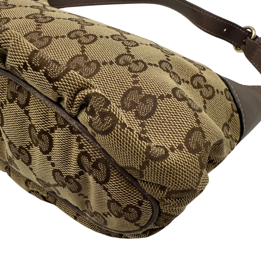 Gucci Sherry Line Pouch