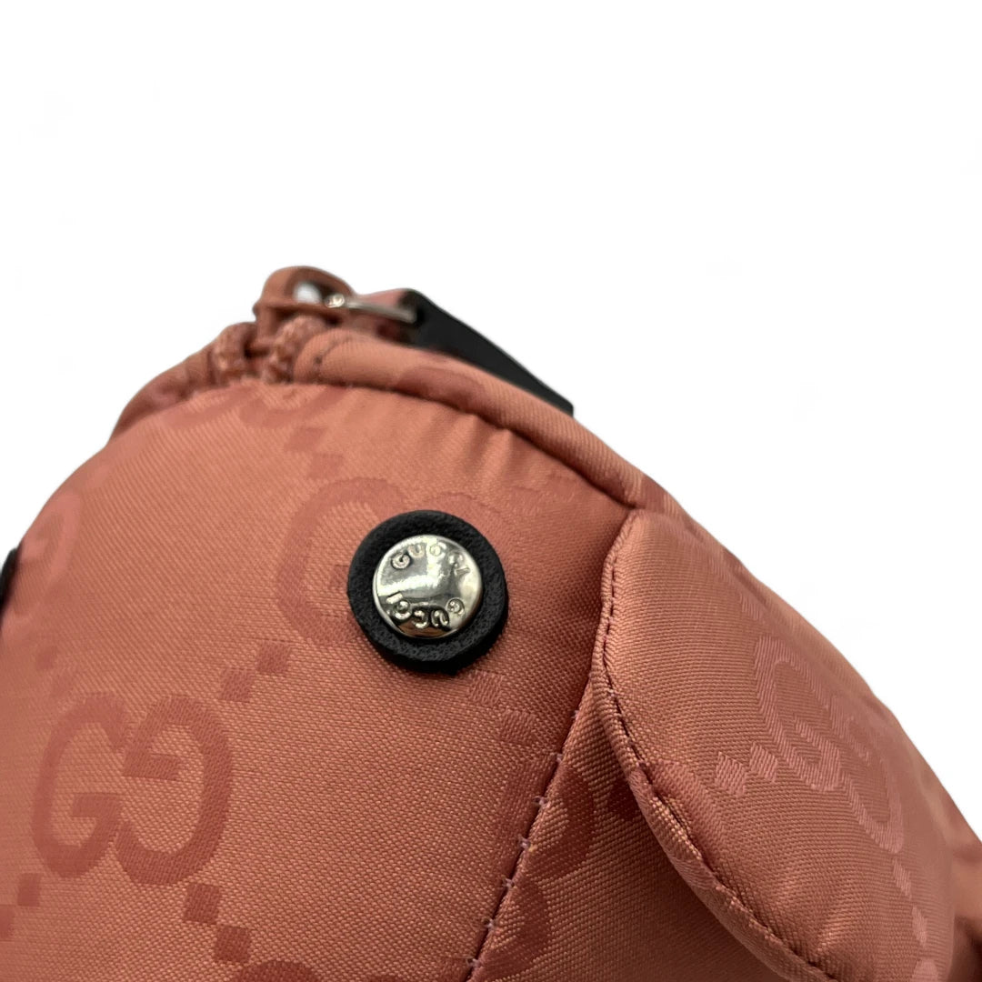 Gucci wallet made of orange monogram leather