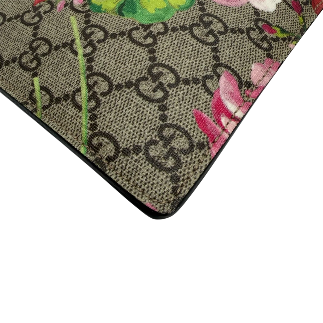 Gucci Clutch Floral