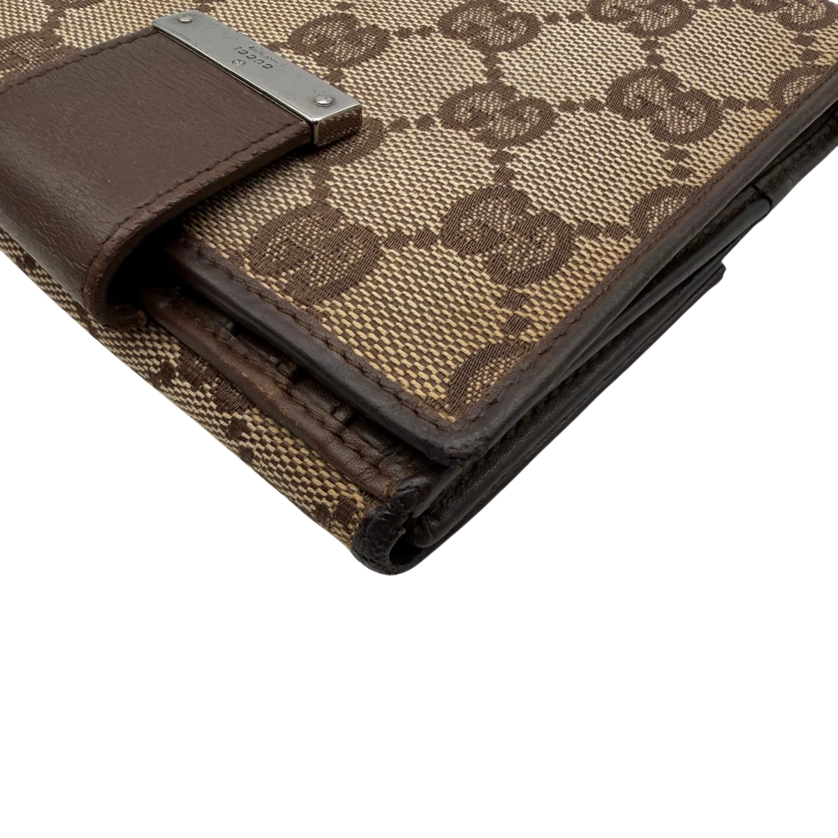 Gucci Geldbeutel Bifold monogram beige – Ecken im Detail