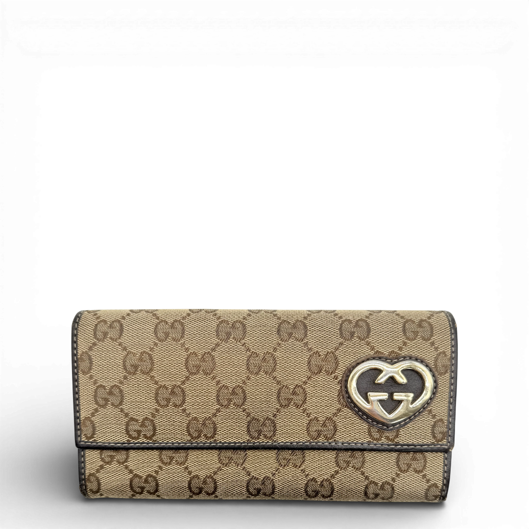 Lovely Heart wallet