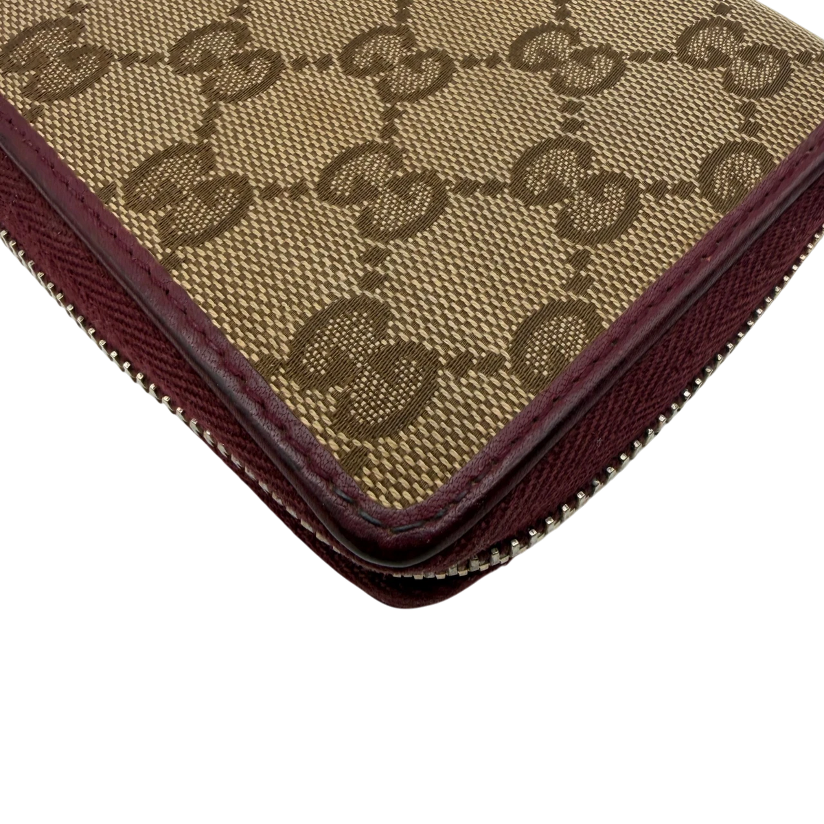 Gucci Geldbeutel Mayfair monogram beige – Ecken im Detail