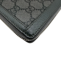 Gucci Geldbeutel Supreme Zip monogram grau – Ecken im Detail