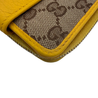 Gucci Geldbeutel Zipper small monogram beige – Ecken im Detail