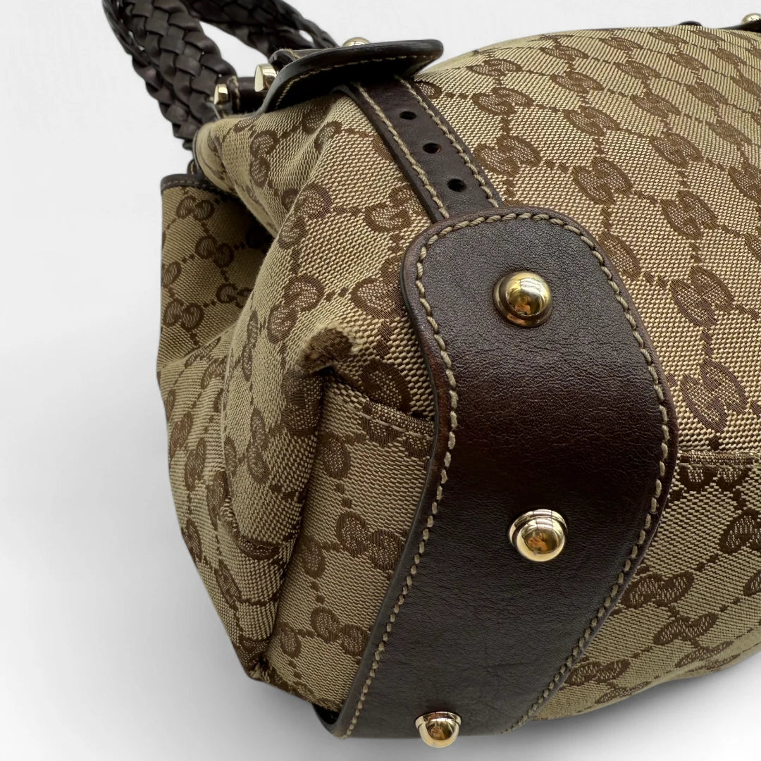 Gucci Pelham handbag