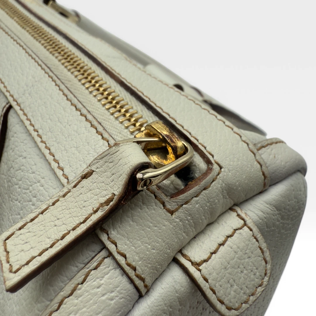 Gucci handbag Abbey elongated white