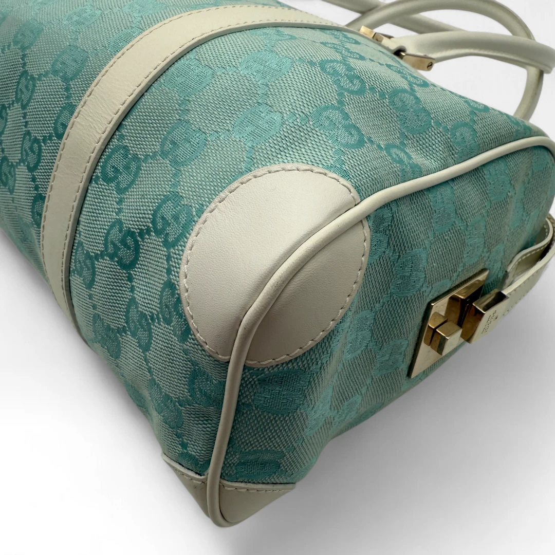 Gucci Handtasche Abbey länglich hellblau