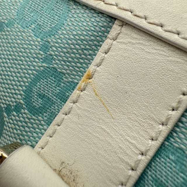 Gucci Handtasche Abbey länglich hellblau