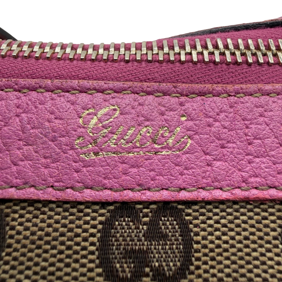 Gucci Handtasche Abbey monogram beige