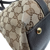 Gucci Handtasche Abbey monogram beige – Beschläge im Detail