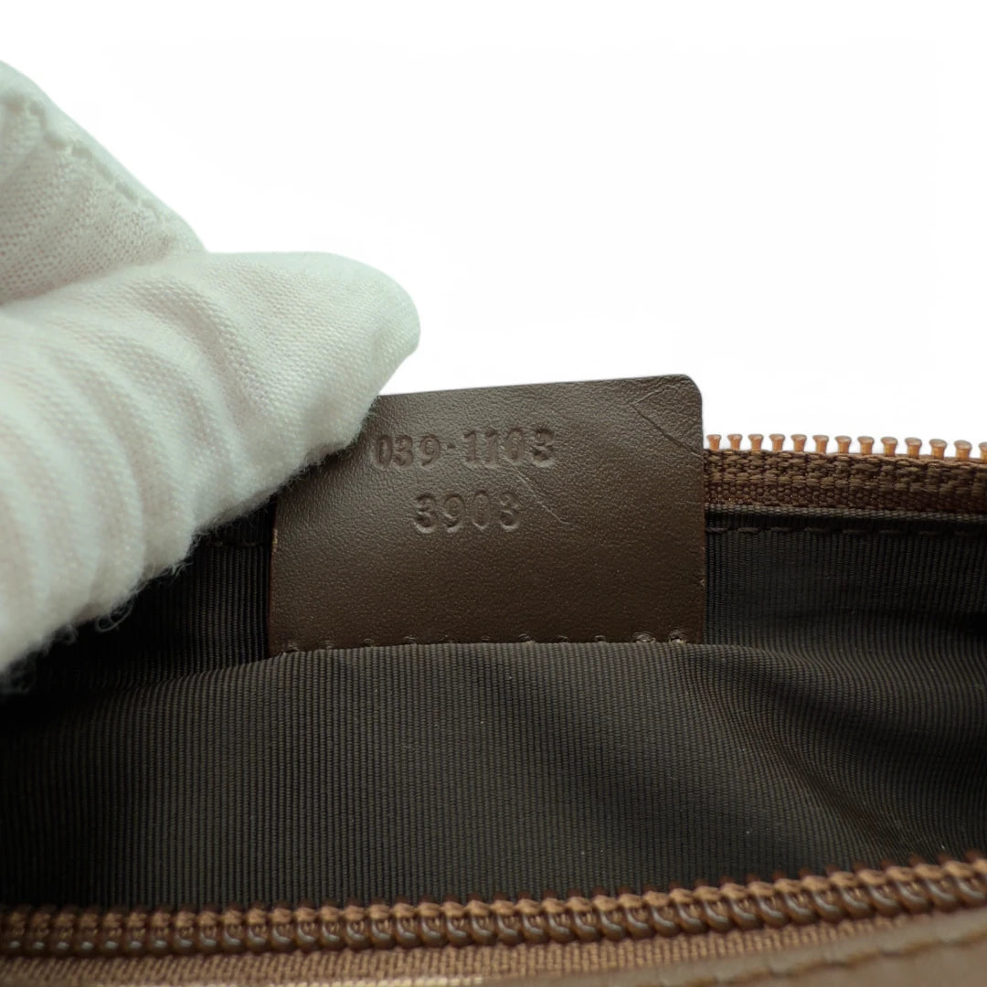 Gucci Handtasche Baguette monogram hellbraun
