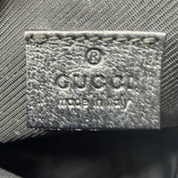 Gucci Handtasche Balthus monogram schwarz – Prägung im Detail