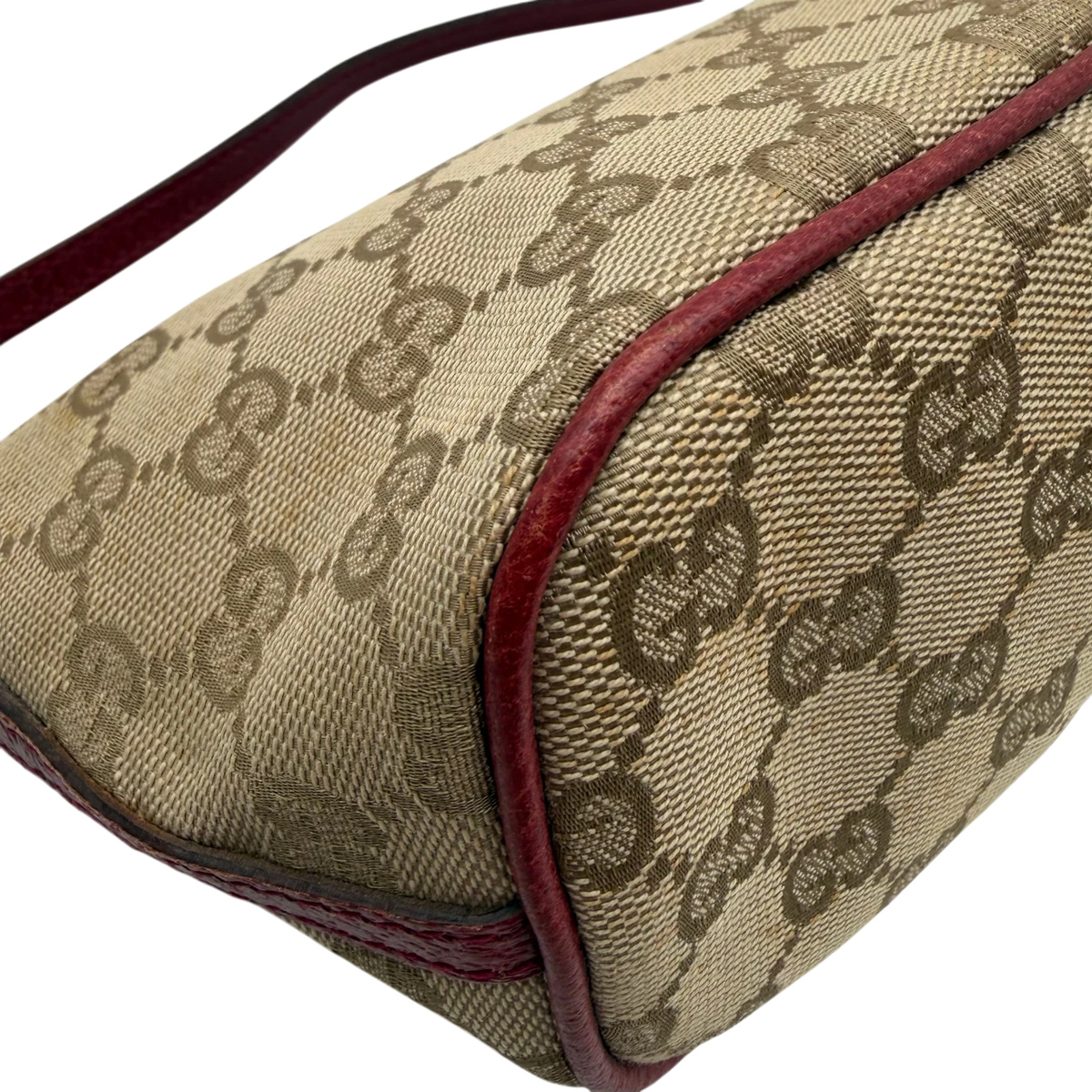 Gucci Handtasche Boat Baguette monogram beige – Henkel im Detail
