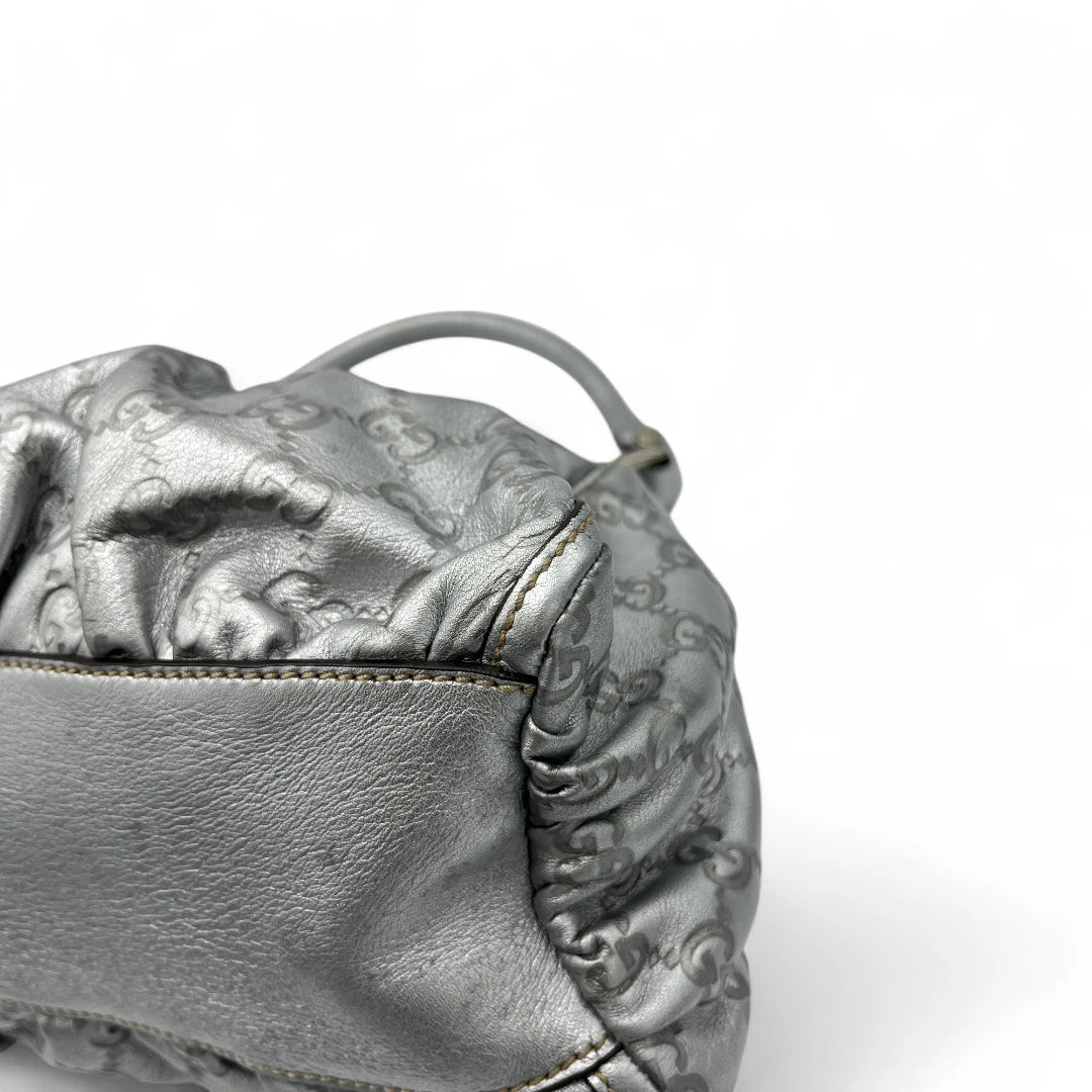 Gucci handbag D-ring made of leather monogram silver