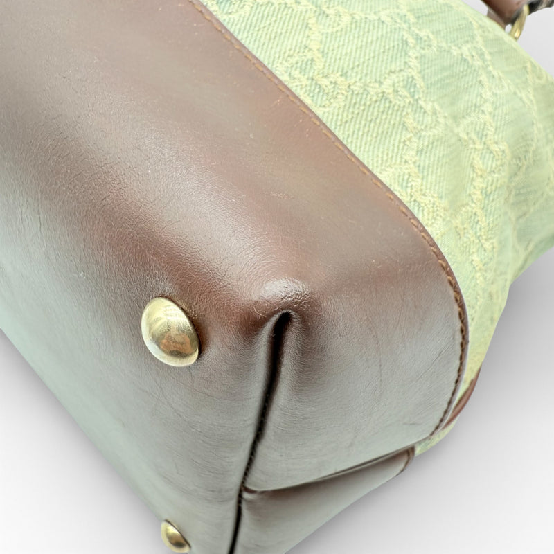 Sac à main en forme de cœur