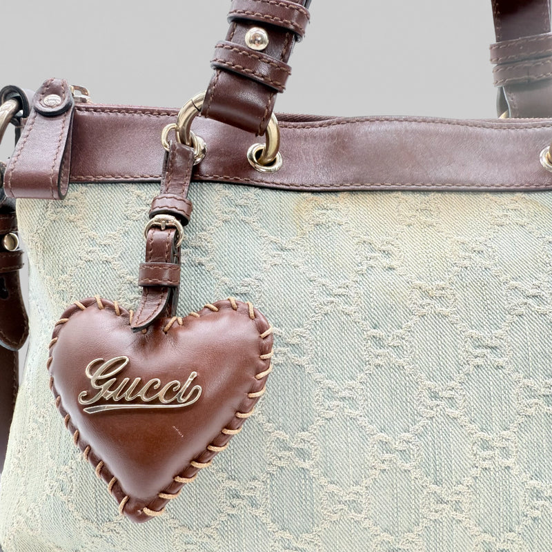 Sac à main en forme de cœur