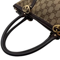 Gucci Handtasche Lovely Heart monogram beige – Henkel im Detail