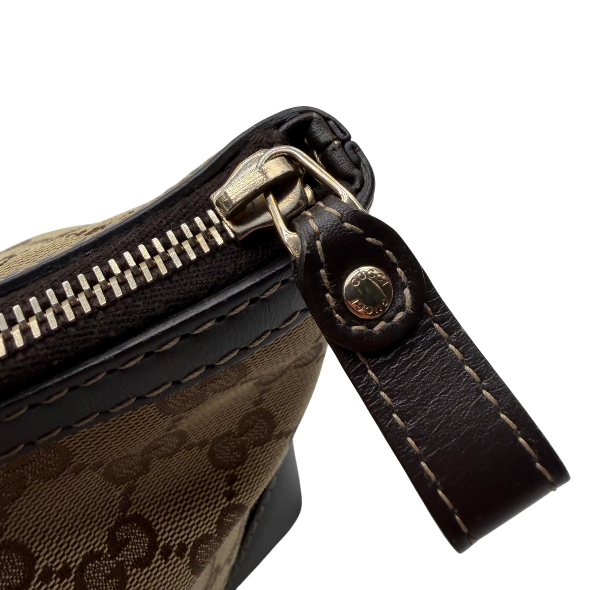 Gucci Handtasche Lovely Heart monogram beige – Beschläge im Detail