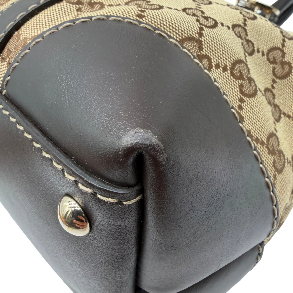 Gucci Handtasche Lovely Heart monogram beige – Ecken im Detail