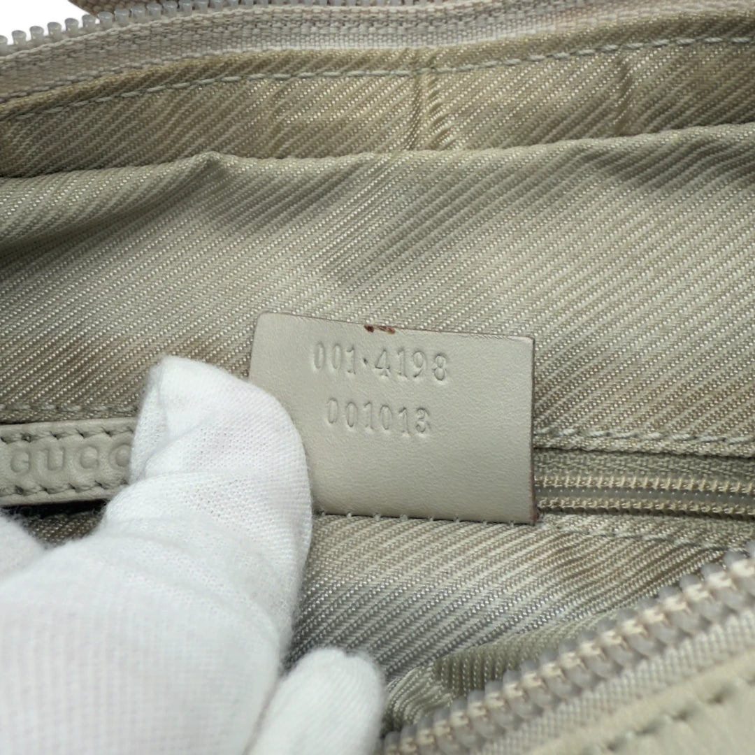 Gucci Handtasche / Schultertasche beige
